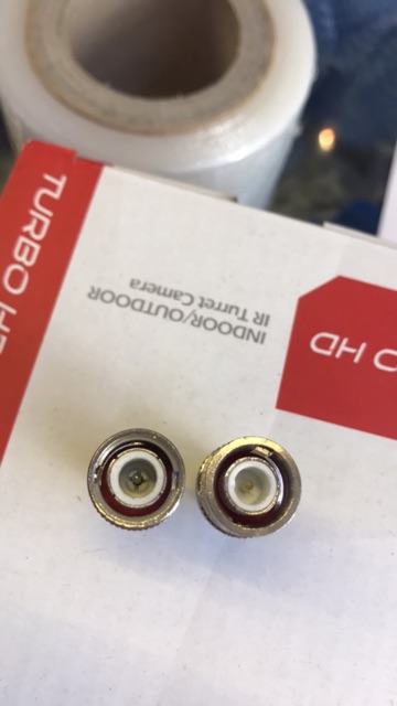 Jack chuyển BNC ra AV (hoa sen)