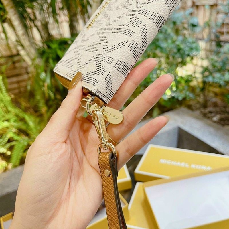 Ví Dài Cầm Tay Nữ 1 Khóa Size 18cm