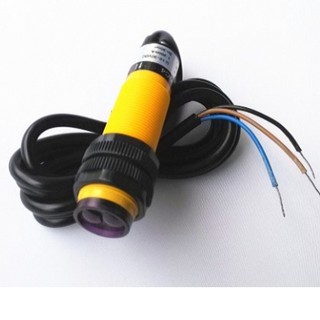 Cảm biến tiệm cận E3F-DS30C4