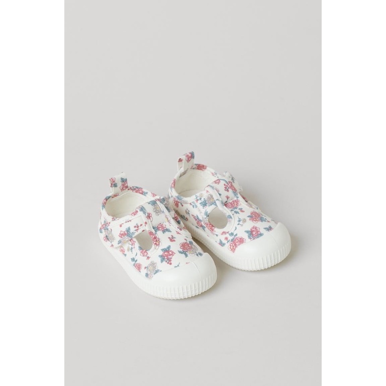 Sandals canvas trắng bé gái HM Auth