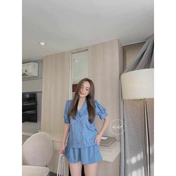 BÁN SỈ BỘ VEST CÚC TRƯỚC 3 MÀU XANH BE NÂU CHO NỮ | BigBuy360 - bigbuy360.vn