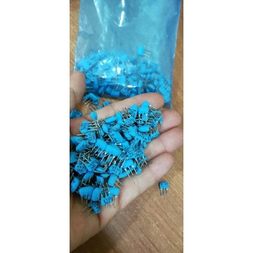 20 con thạch anh 8M 3 chân