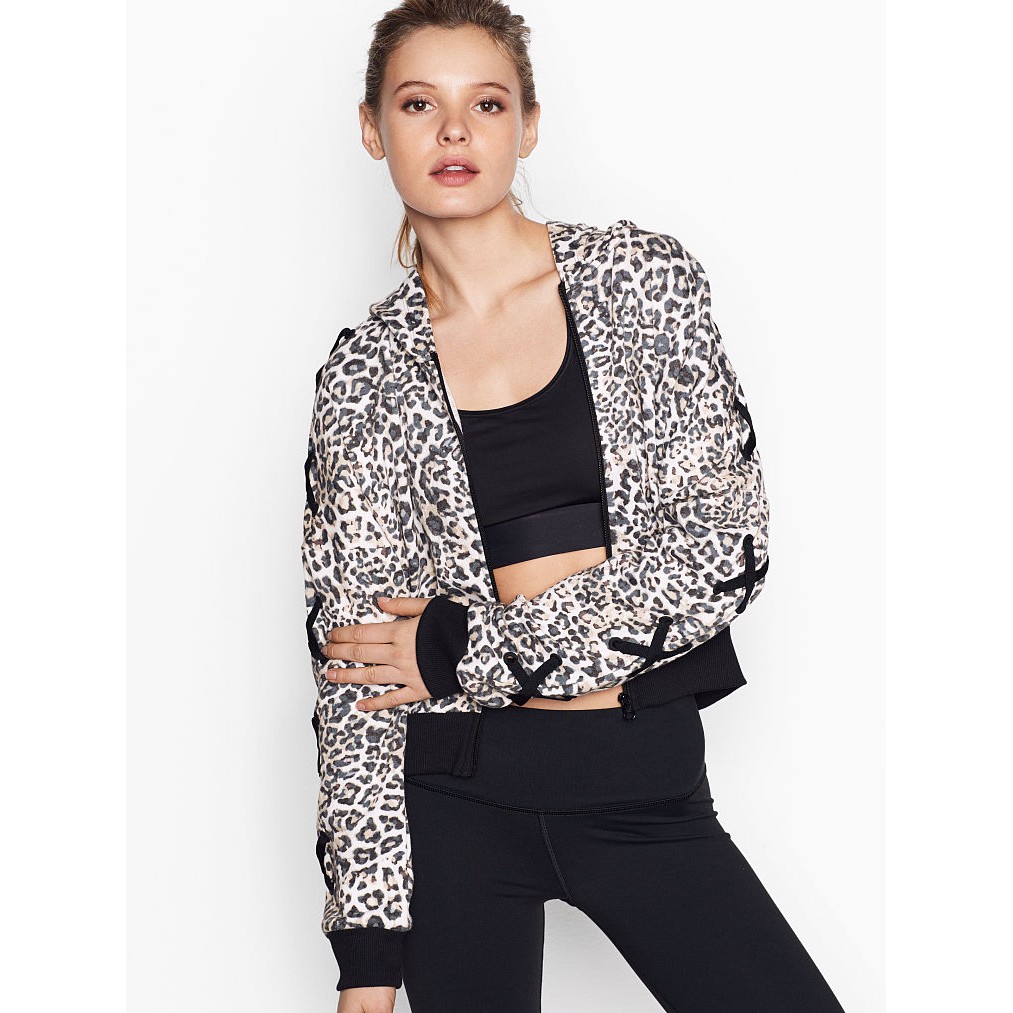 (XS) Áo khoác có nón Da beo phối chéo, form lớn, thoải mái, dành cho các cô nàng cá tính - Victoria's Secret USA