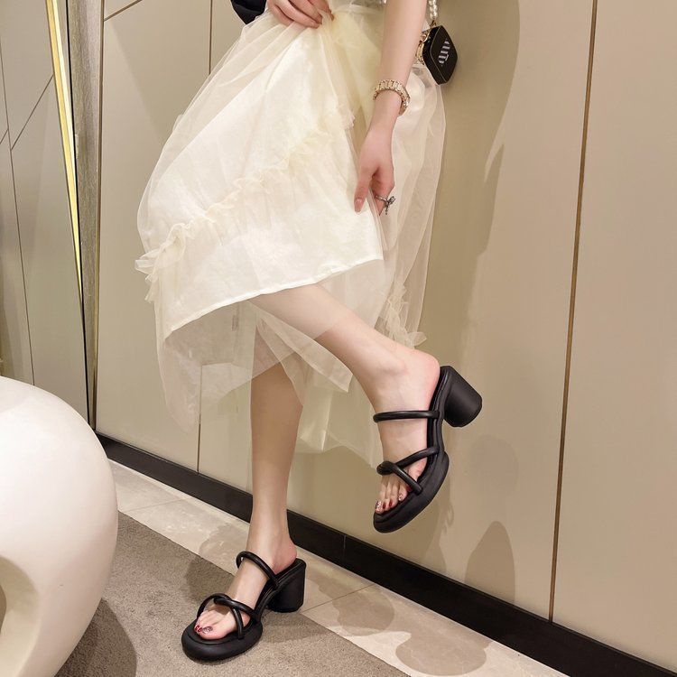 Dép Sandal Cao Cấp Phong Cách Thời Trang Mùa Hè Mới Dành Cho Nữ