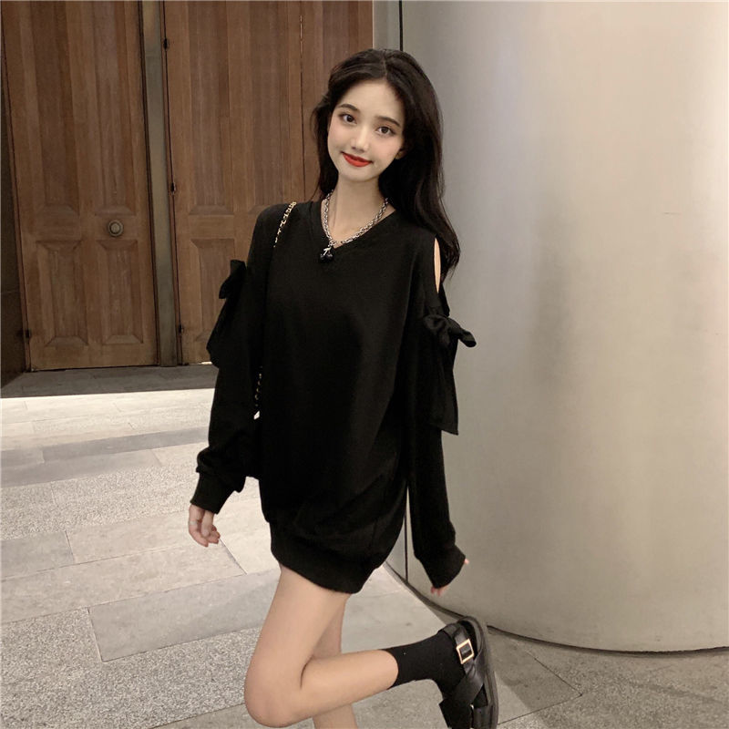 Áo thun nữ tay dài trễ vai phong cách Hàn Quốc | BigBuy360 - bigbuy360.vn