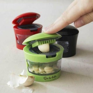 Máy dập tỏi mini gia đình