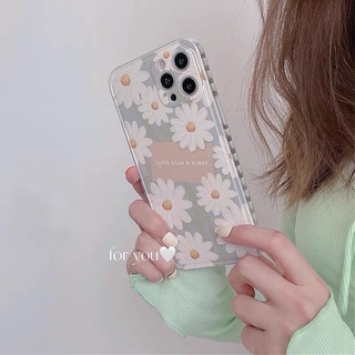 ỐP HOA CÚC XANH VIỀN TIM