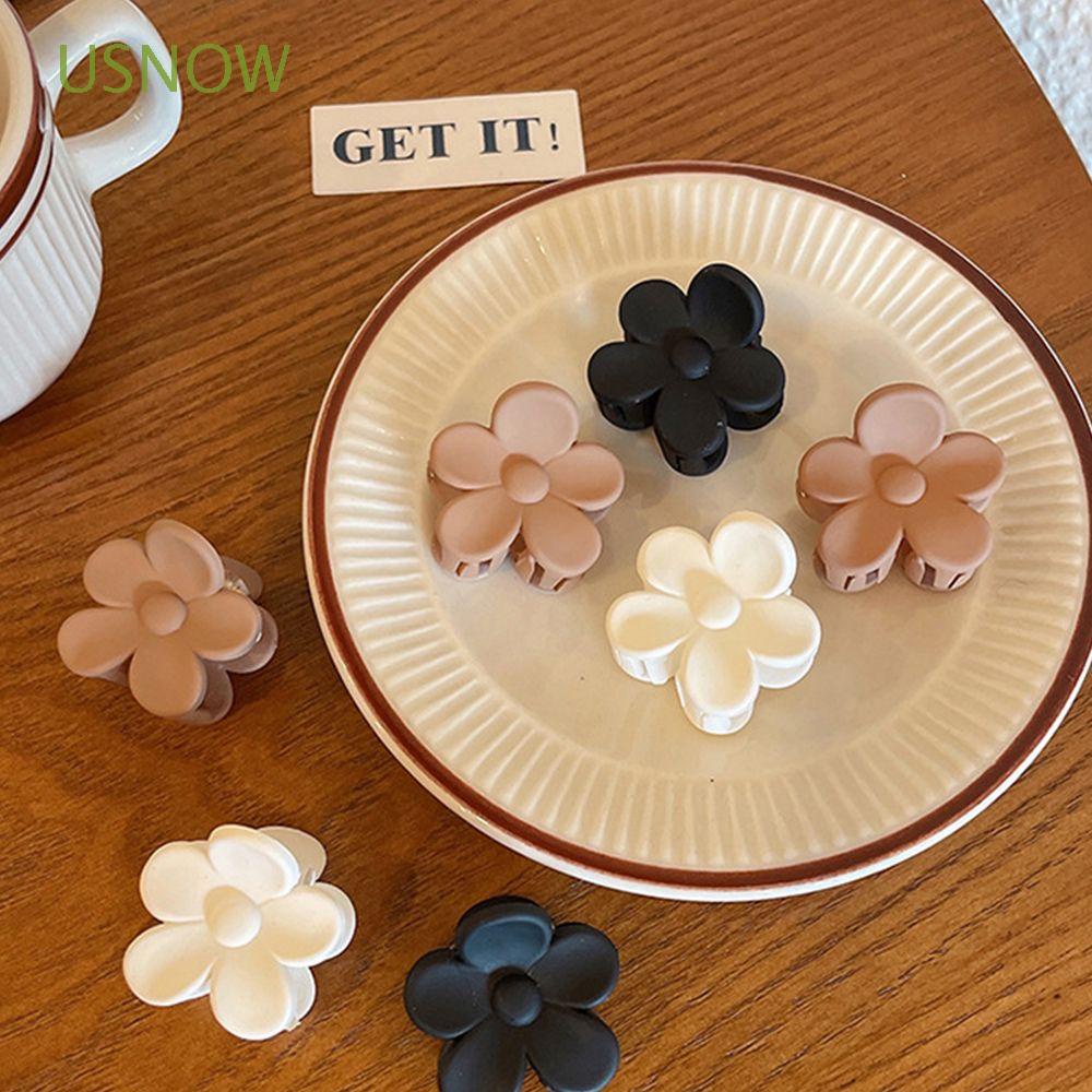 Kẹp Tóc Càng Cua Bằng Nhựa Màu Trơn Thiết Kế Hình Hoa Thời Trang Phong Cách Hàn Quốc