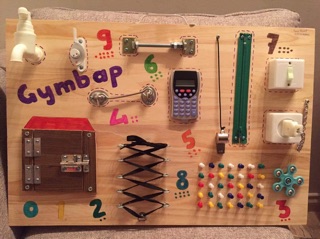 Bảng Busy board 40x60 gỗ thông ( Khuyến Mại)
