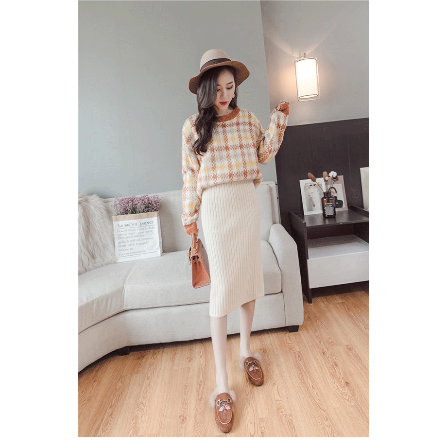 [SẴN HÀNG] CHÂN VÁY LEN DÀI XẺ SAU CHẤT DÀY DẶN | BigBuy360 - bigbuy360.vn