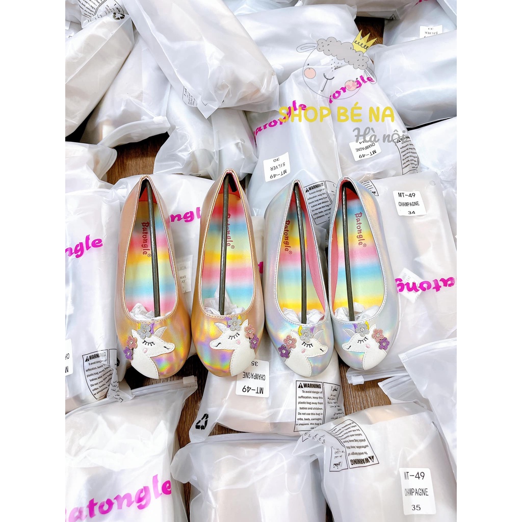 Giày Pony đế kếp cầu vồng size đại cho bé gái đế bệt êm châm
