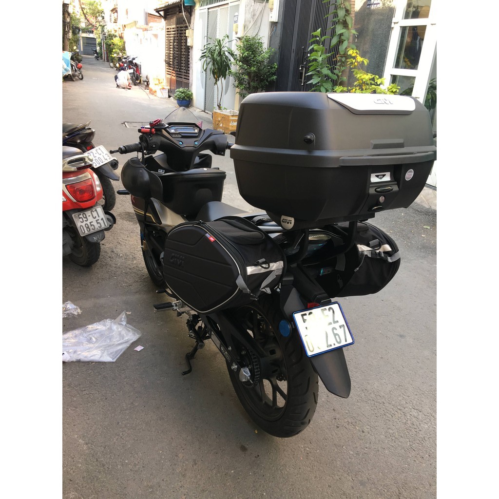 Túi cặp hông Givi mẫu EA101B 30 lít, hàng chính hãng