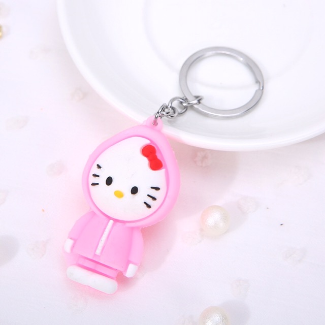 Móc quá kitty mặc đồ, doremon, vịt vàng