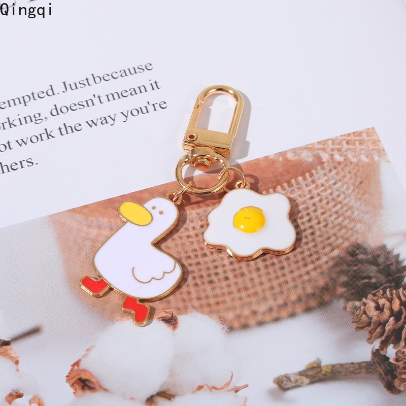 Móc khóa MISS ZOE hình vịt con bằng kim loại xinh xắn