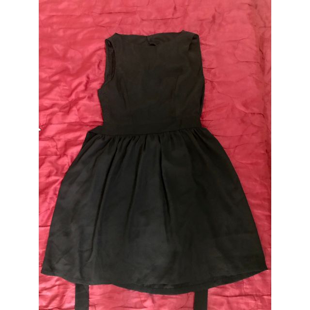 Pass đầm đen size S