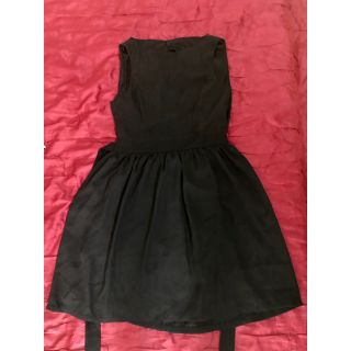 Pass đầm đen size S