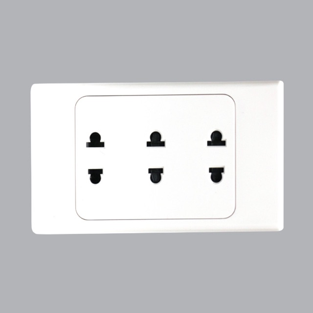 Ổ cắm 3 âm tường MPE