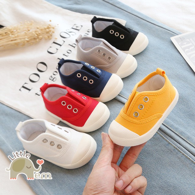 Giày xuất Nhật cho bé _ Canvas trơn (Size 29-35)