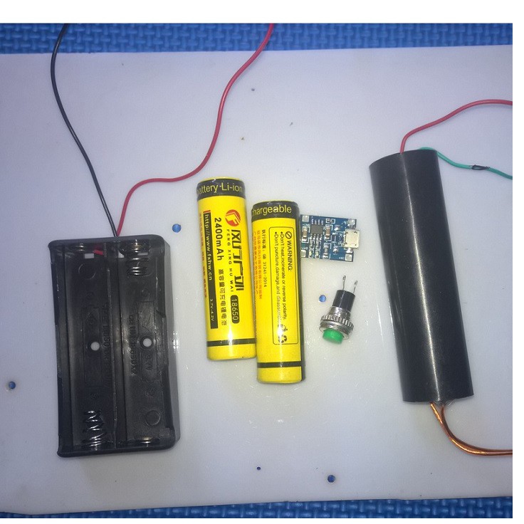 Pin  sạc 18650 dung lượng 2400MAh màu vàng - 18650 400kv 1000kv