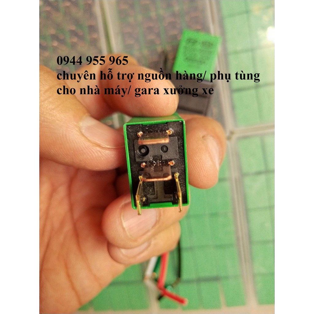 Relay rờ le 12V 20A ô tô xe máy tàu thuyền Omron OEM kia hyundai kèm đế cắm