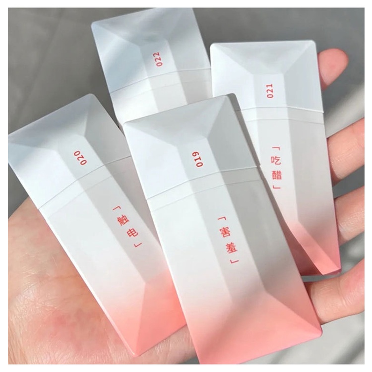 Son Kem Màu Nhung Lì Lâu Trôi Không Thấm Nước Daimanpu