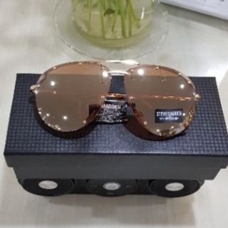 Chính hãng Mỹ - Kính mát thời trang Steve Madden unisex