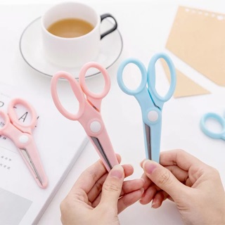 Kéo cắt giấy