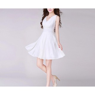 Đầm xòe xếp ly duyên dáng