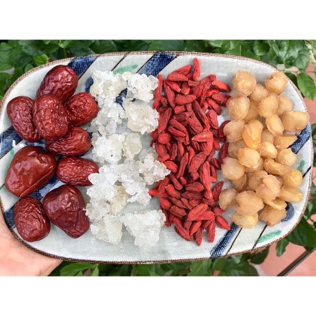 Combo Nhựa đào- Tuyết yến - kỉ tử - hồng táo