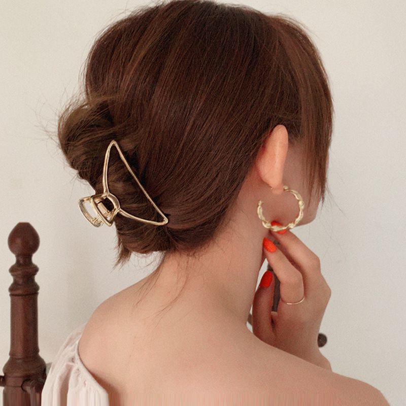 Pass/ Thanh Lý New Kẹp Tóc Hot Trend Kim Loại