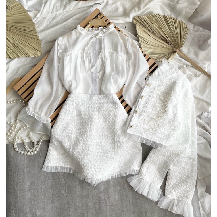 SET 3 MÓN BỐ: KHOÁC NGOÀI VIỀN CỔ TAY VOAN+ SƠ MI TRẮNG CỔ BÈO + CHÂN VÁY | BigBuy360 - bigbuy360.vn