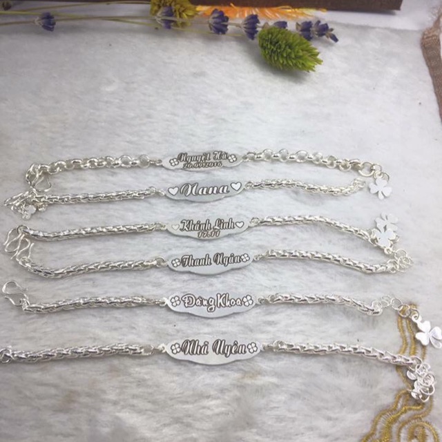 Lắc cho bé miễn phí khắc tên( lắc trơn k charm)