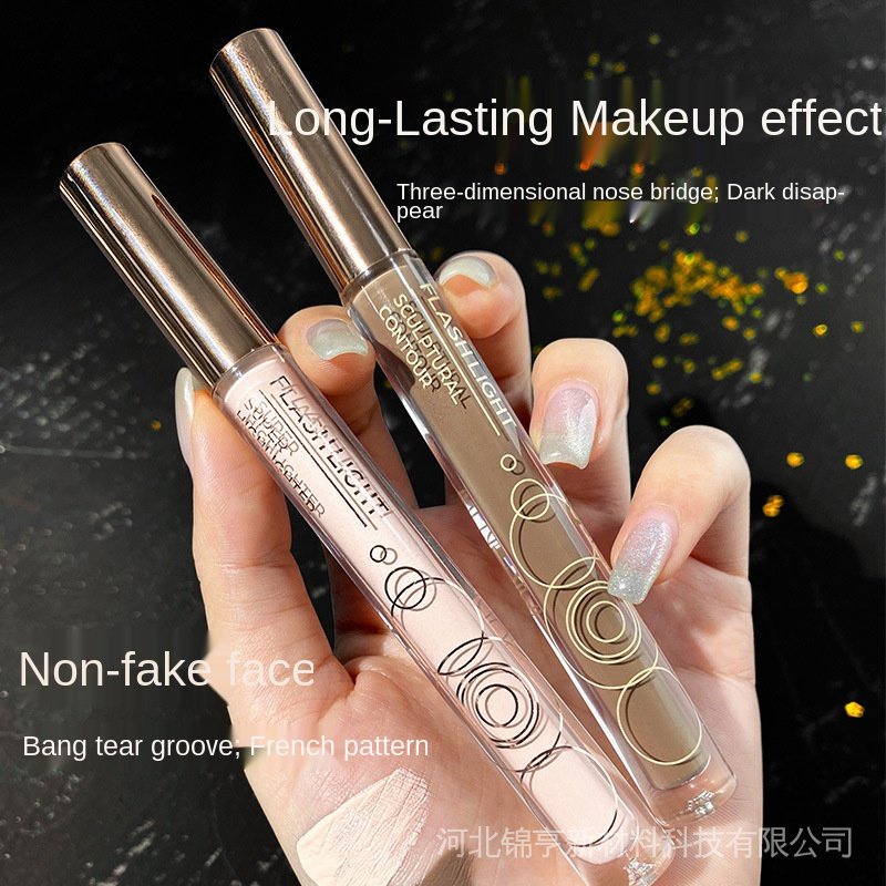 Kem bắt sáng dạng lỏng màu sắc long lanh quyến rũ