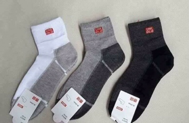 Sỉ lố 10 đôi tất thêu uniqlo cổ cao, cổ thấp