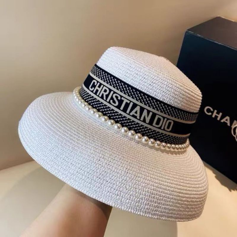 Mũ đi biển kiểu Chuông sang chảnh