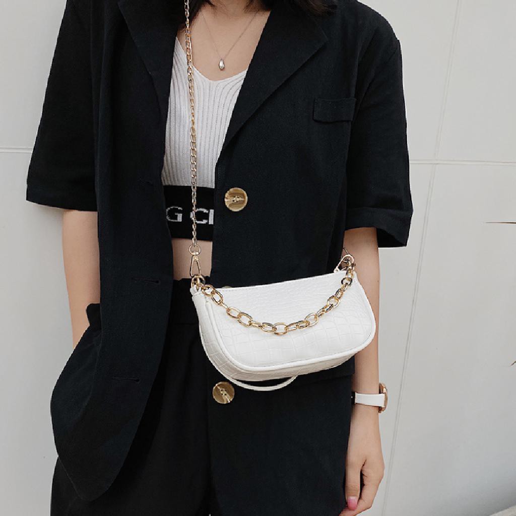 [Quà - 1 Mặt nạ khô] Túi kẹp nách nữ dây xích đeo vai đeo chéo 2 màu trắng đen da vân thời trang Hàn Quốc LEVAN TDC028