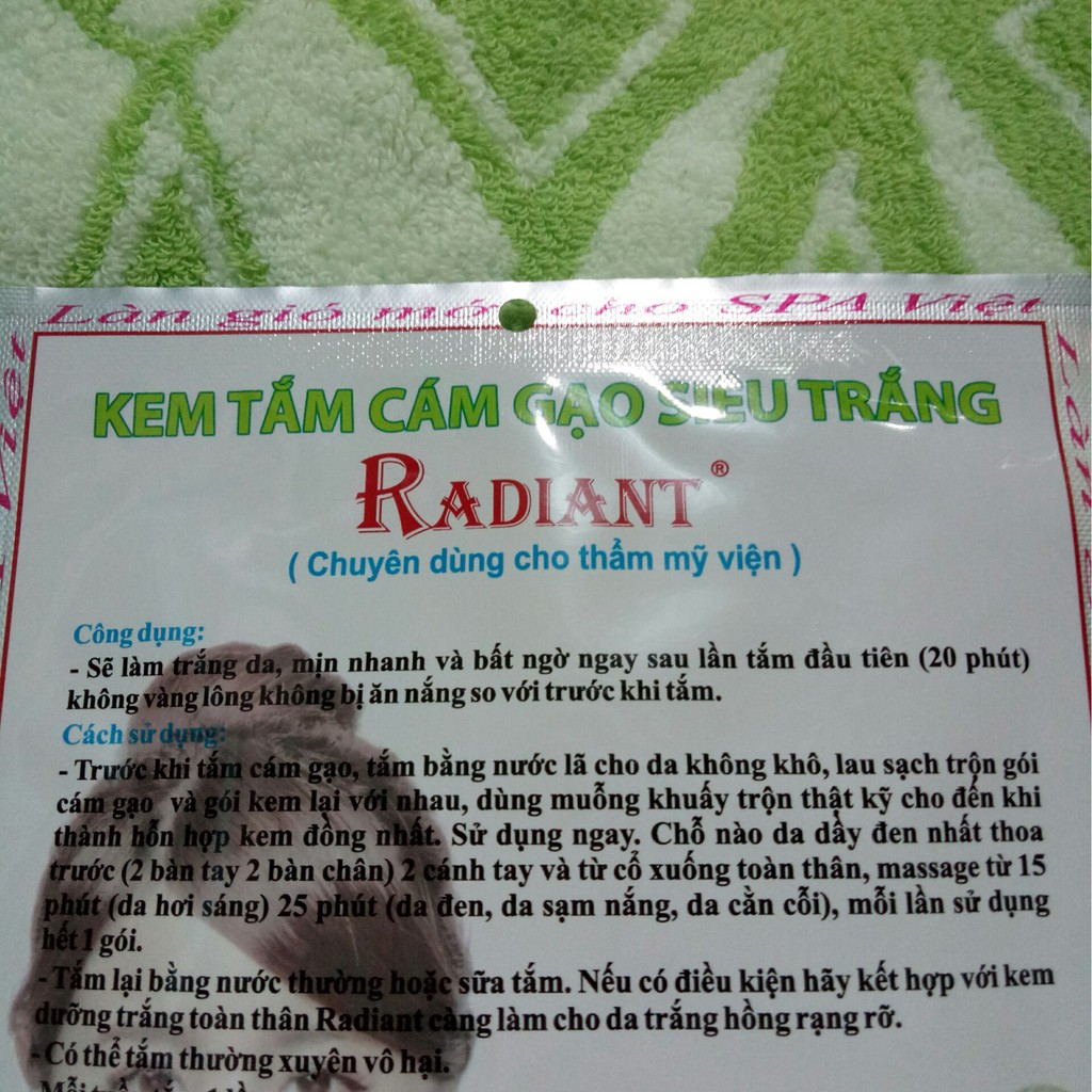 Tắm cám gạo siêu trắng RADIANT