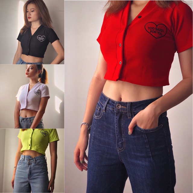Áo Croptop Nút Gài Thêu Chữ Ảnh Thật 100%