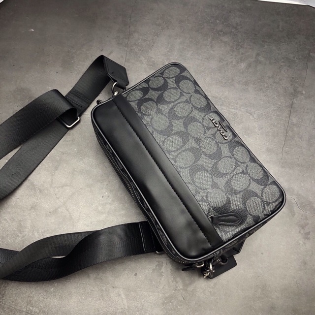 Túi Coach quai chéo cho nam