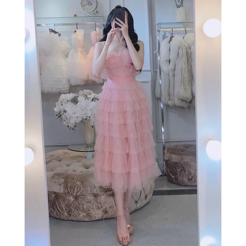 ĐẦM XOÈ TẦNG CÚP NGỰC