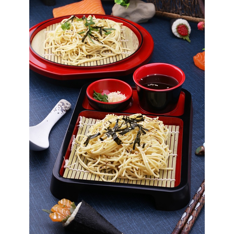 🔥1 Bộ Đĩa Ăn Mì Soba Hình Chữ Nhật Lạnh Phong Cách Nhật Bản Kèm Thảm Tre Hàng Có Sẵn Giá Bán Sỉ Tô mì Melamine với Salad, Cơm trộn, Tô mì lạnh Hàn Quốc đĩa ramen Bộ Dụng Cụ Đĩa Đựng Mì Bằng Tre Màu Đen Phong Cách Nhật Bản Tô mì lạnh Nhật Bản Đĩa udon