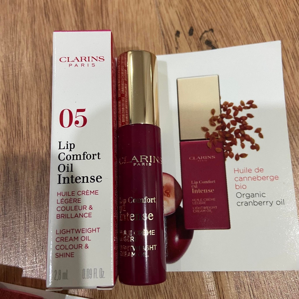 Son Dầu Dưỡng Môi Có Màu Clarins Lip