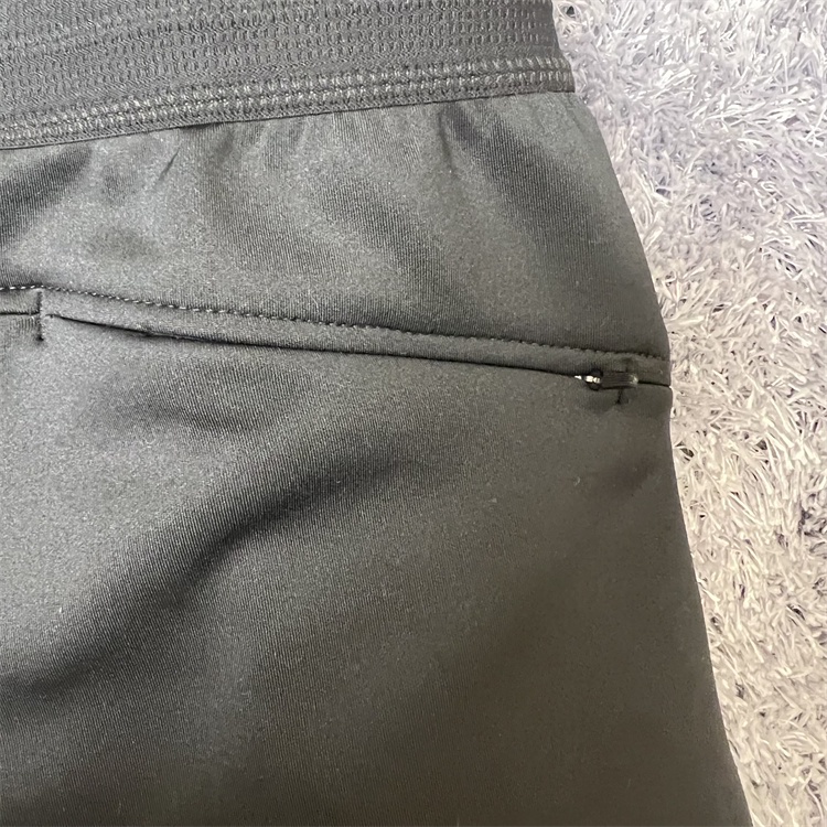 Gốc 2700k CHÍNH HÃNG 100% - Quần Adidas Authentic