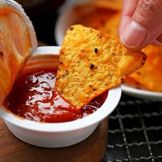SNACK KÈM SỐT DORITOS