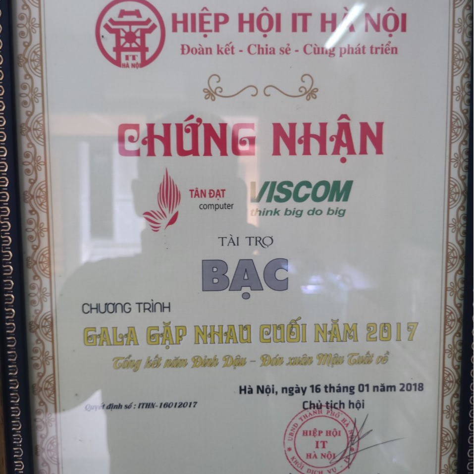 HÀNG CÔNG NGHỆ CHÍNH HÃNG VN