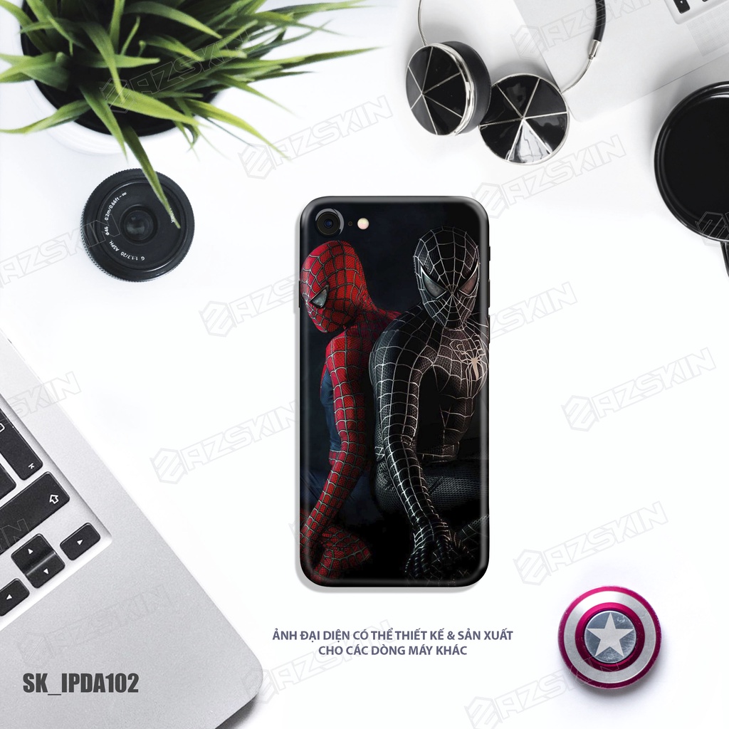 Miếng Dán Skin IPhone Hình Người Nhện Red & Black |SK_IPDA102| Chất Liệu 3M Chính Hãng, Hình In Sắc Nét, Chống Xước Máy
