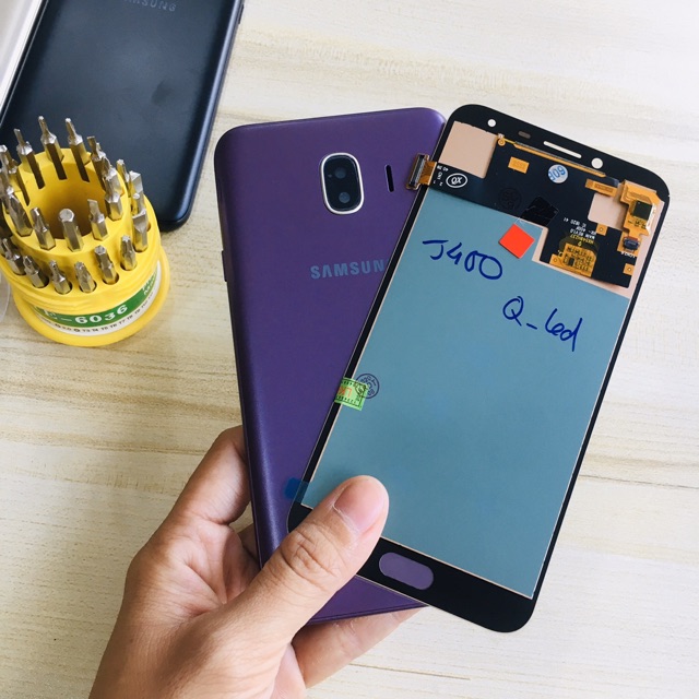 Combo Bộ Vỏ Sườn + Màn Hình Samsung J4 2018 (J400) Zin Hàng Cao Cấp (Tặng bộ vít)