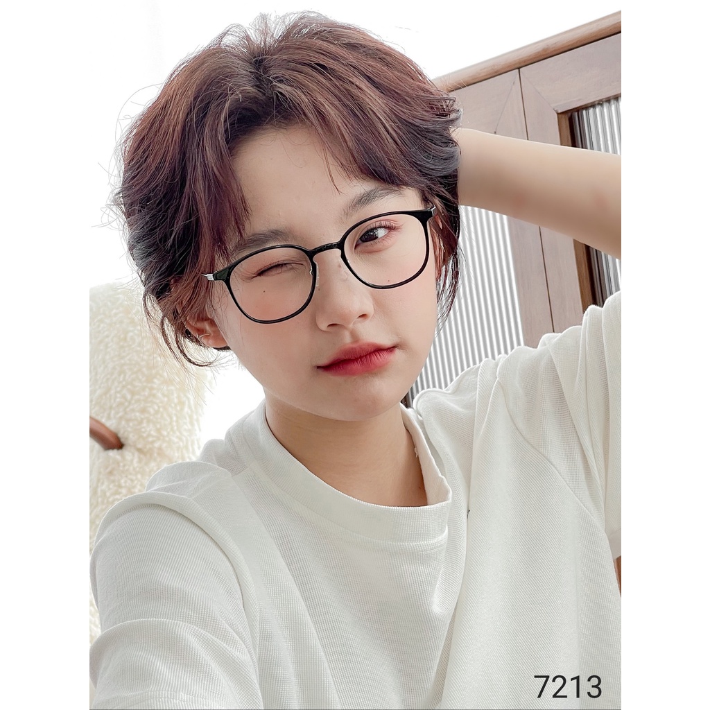 Gọng kính tròn nam nữ LILYEYEWEAR chất liệu nhựa thanh mảnh nhẹ nhàng màu sắc thời trang 7213
