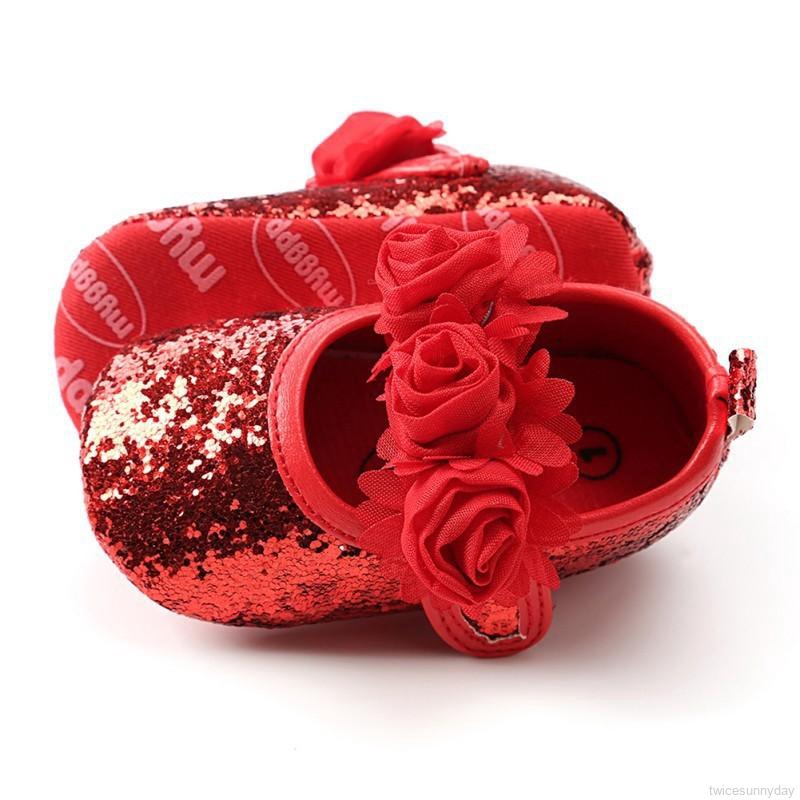 Giày tập đi ren hoa đế mềm chống trượt cho bé gái