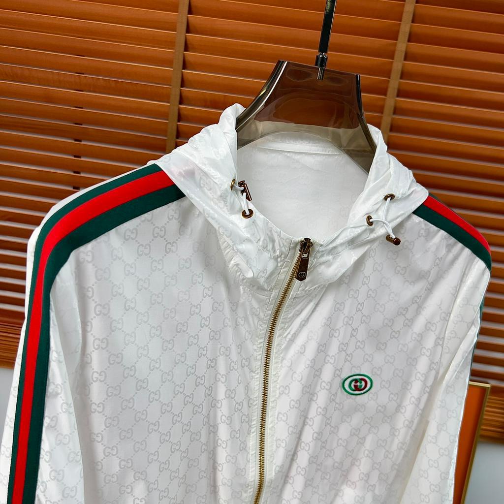 Áo khoác gió thời trang cao cấp Gucci GG GC phong cách trẻ trung, cá tính